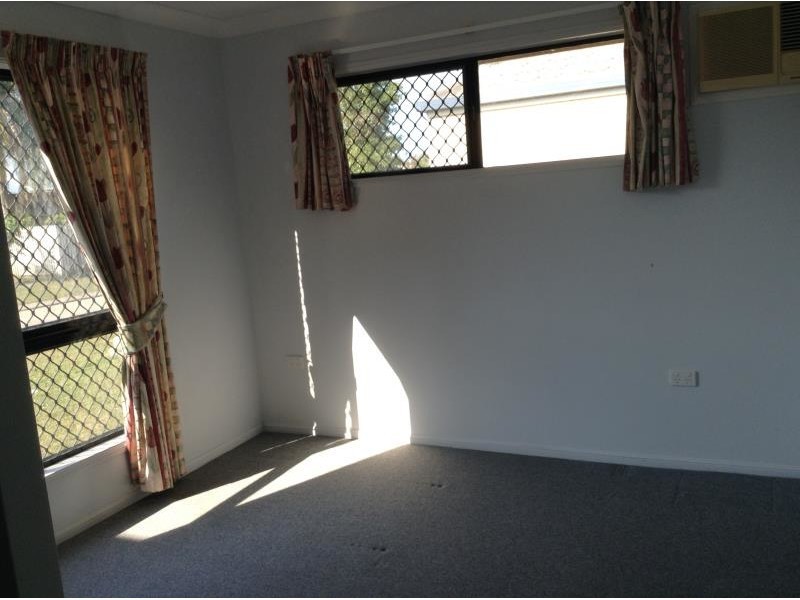 19 Fortunia Lane, Kirwan QLD 4817